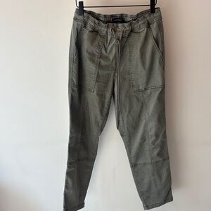 Sanctuary Olive Green Casual Pants